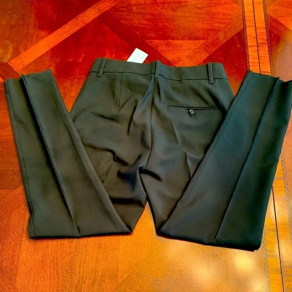 ❤️Vince Women’s wool trousers  pants❤️ size 2, NWT
